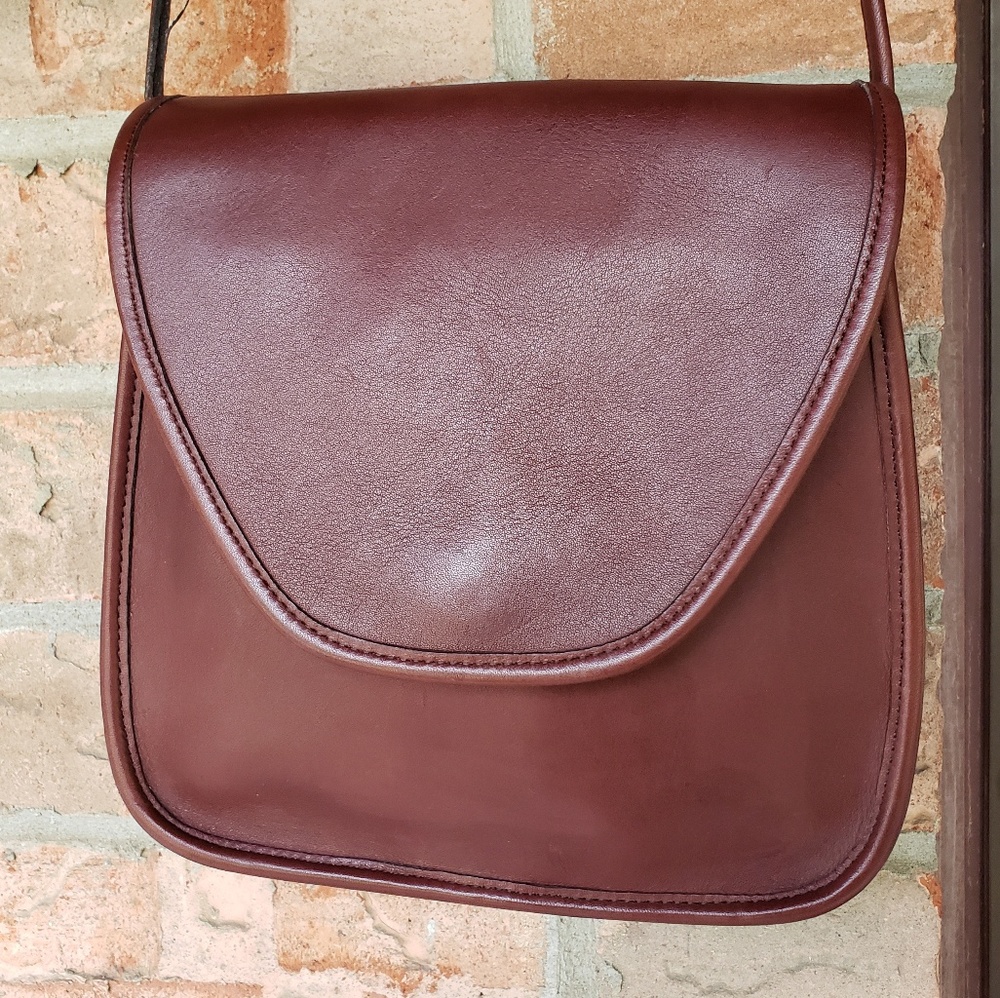 Vintage coach bag.